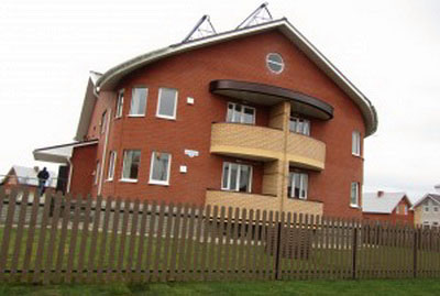 В Оренбуржье построен уникальный энергоэффективный дом